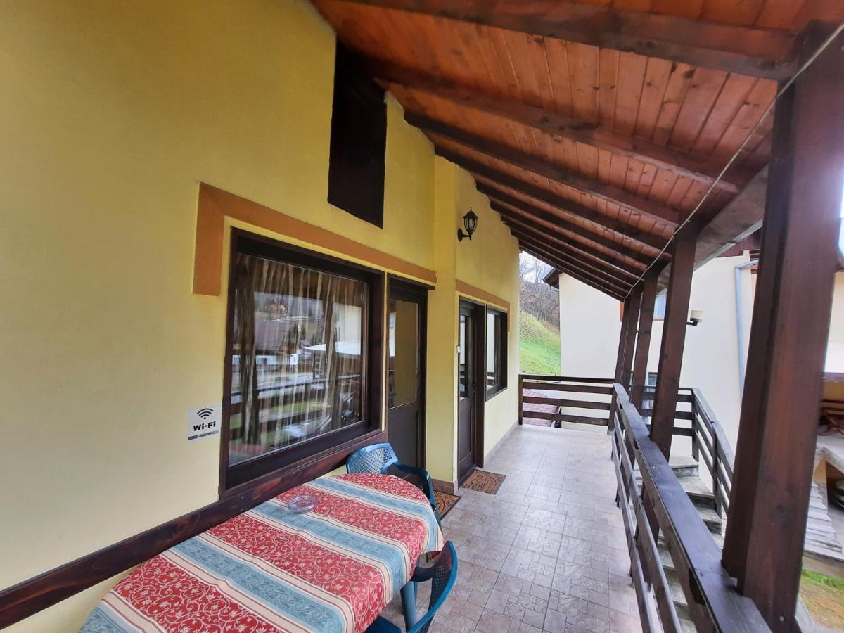 Pensiunea Casa Soarelui Podu Dimbovitei